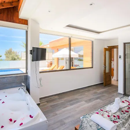 2 Sleeps 4 Isolated Honeymoon-villa Sardunya * קס